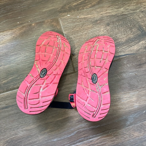 Chacos - Picture 2 of 2